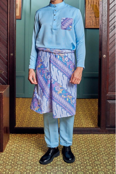 Batik Sampin in Baby Blue